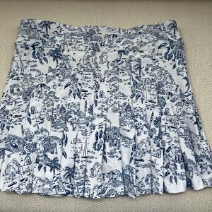 Smith & Quinn Gwen golf skirt sz M-“on Holiday” print